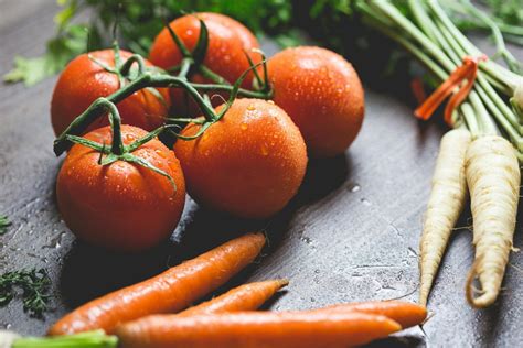 Exploring Carotene: Its Roles and Health Benefits.